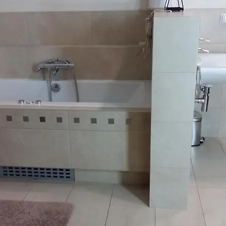 Casa vacanze Dom Z Ogrodem Ossowska Zielonka (Wolomin)