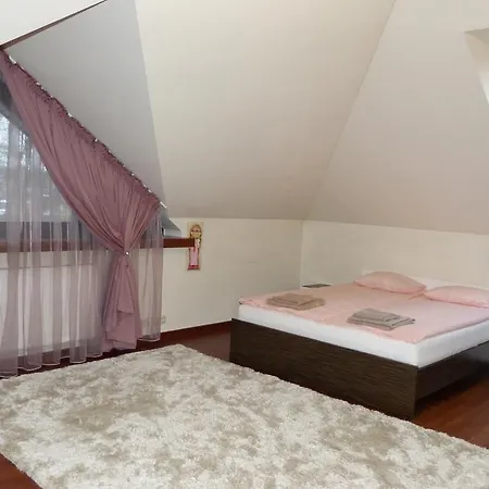 Dom Z Ogrodem Ossowska Casa vacanze