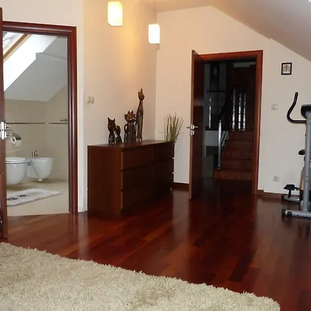 Dom Z Ogrodem Ossowska Casa vacanze *